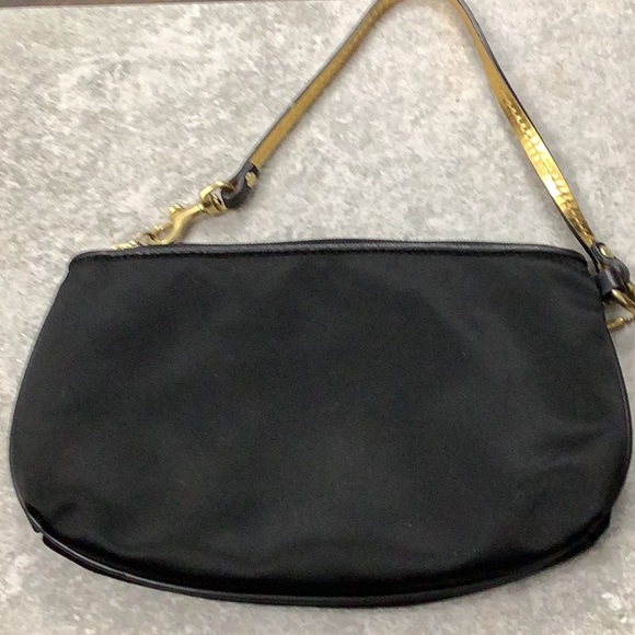 Coach Amanda Satin Clutch NWOT - Picture 3 of 8